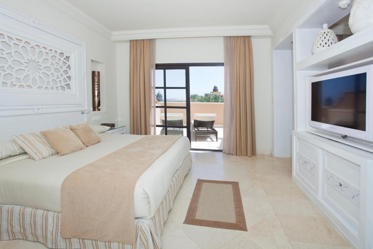The Makadi Spa Hotel - Couples Only 18 Years Plus Hurgada Dış mekan fotoğraf A bedroom at the hotel