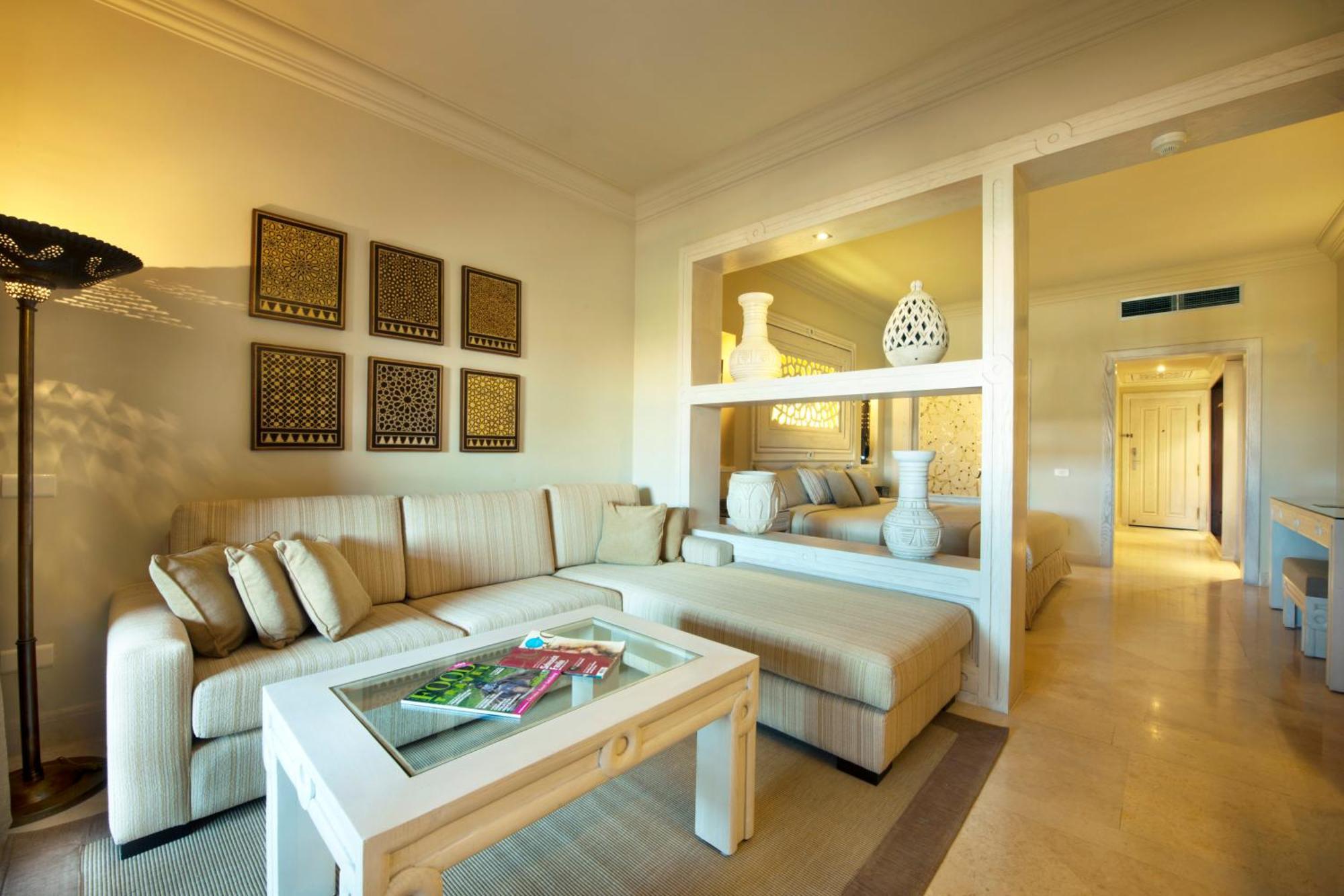 The Makadi Spa Hotel - Couples Only 18 Years Plus Hurgada Dış mekan fotoğraf A living room at the resort